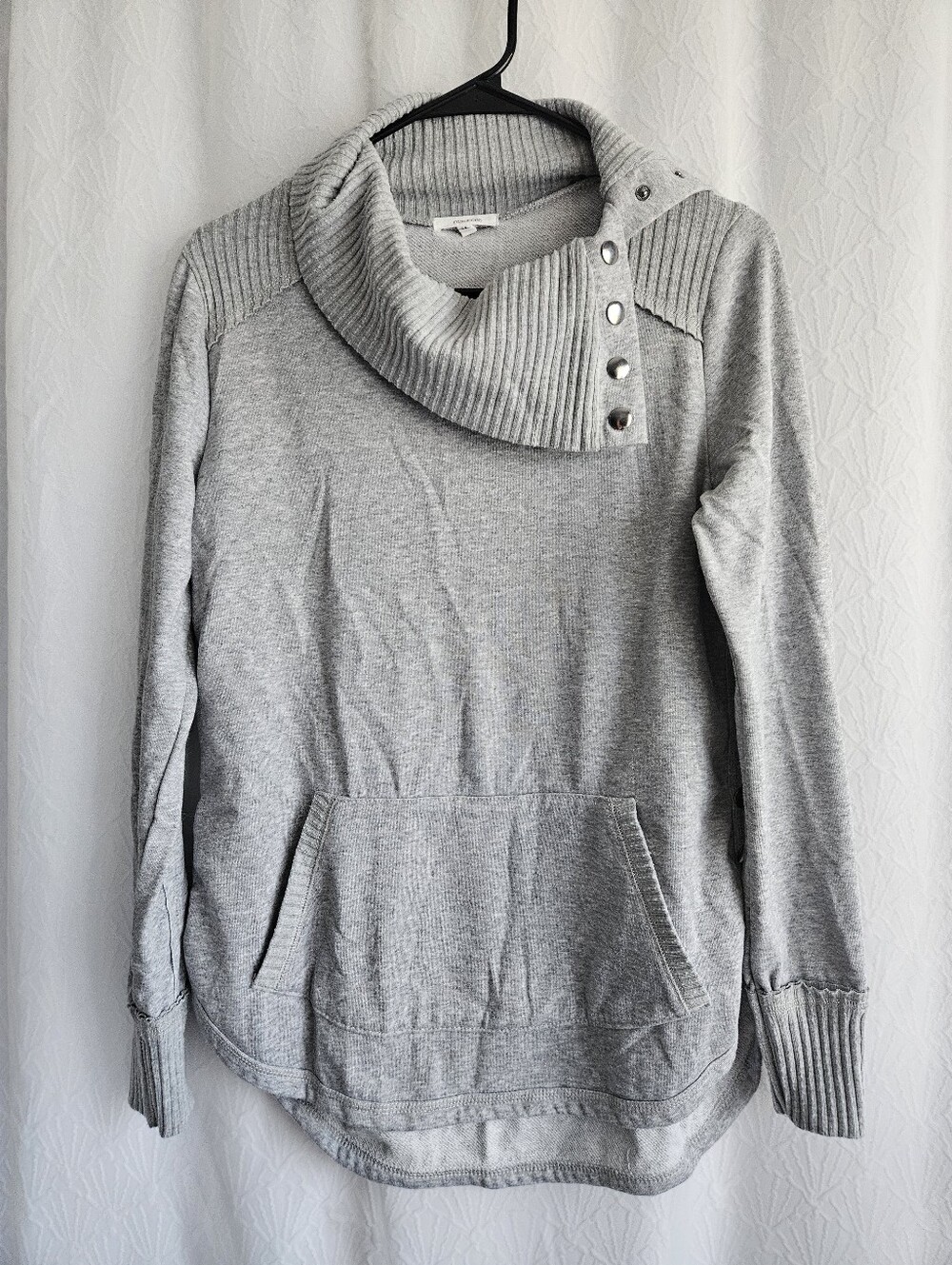 Maurices Light Gray Cowl Neck Button-Accent Pullover Blouse M